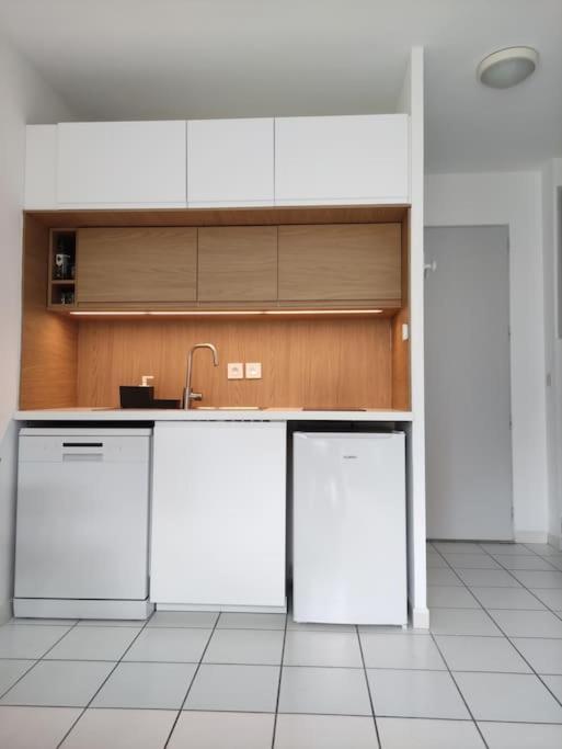 La Provencale Apartment Saint-Saturnin-lès-Avignon Екстериор снимка